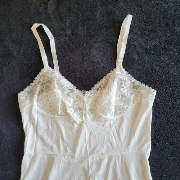 Vintage slip dress size small - Picture 2 of 4
